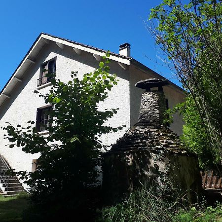 Location De Vacances A Gourdon En Bouriane Eksteriør billede