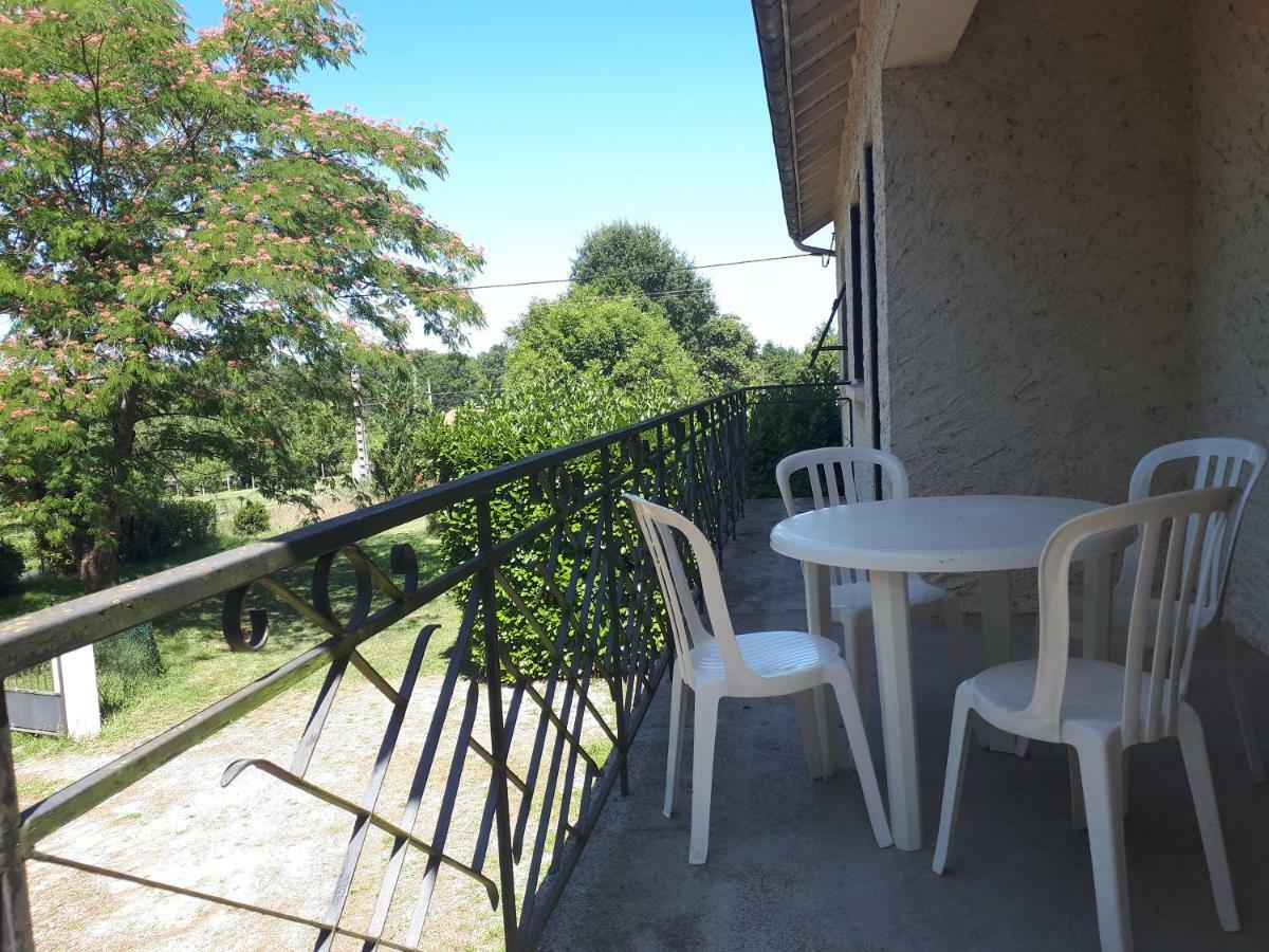 Location De Vacances A Gourdon En Bouriane Eksteriør billede