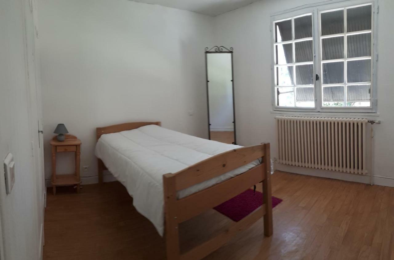Location De Vacances A Gourdon En Bouriane Eksteriør billede